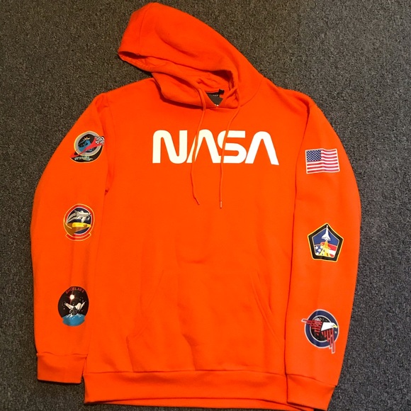 π¨NASA Lightweight Hoodie - Picture 2 of 3